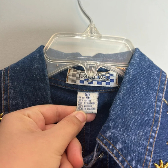 Vintage Pretty Bleu Blue Acid Washed Denim Beaded Sequin Embellished Shirt Sz M - Picture 3 of 5